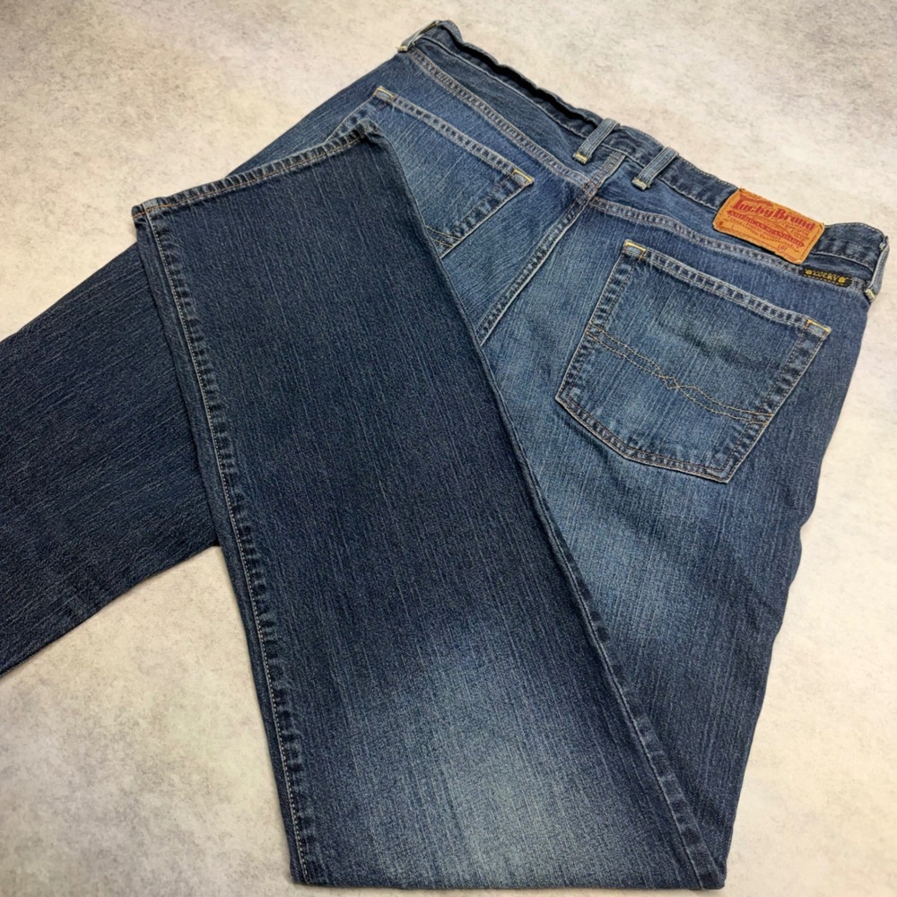 Lucky Brand Straight Leg Mens Size 34 Blue Faded Denim Jeans Classic Western